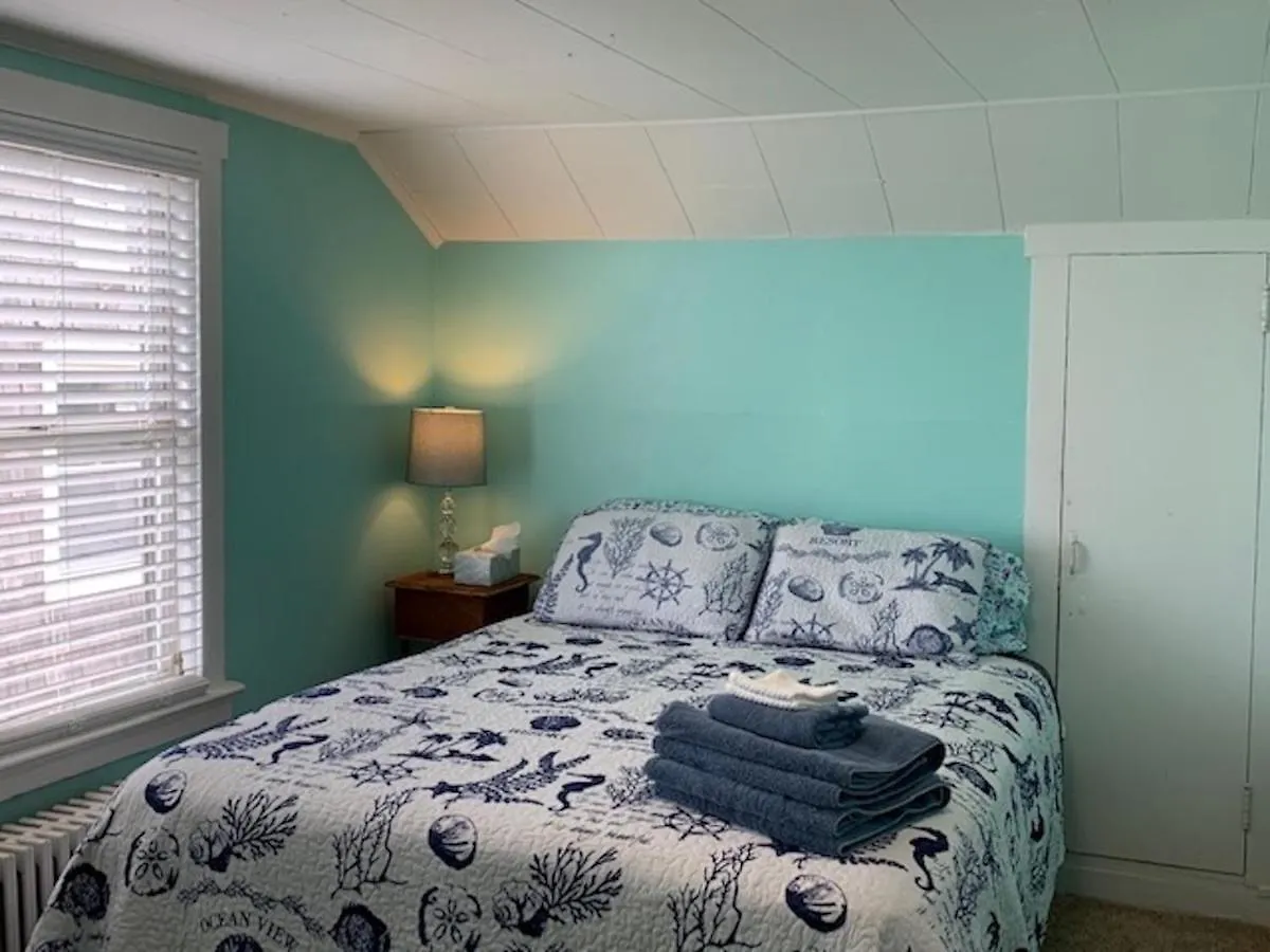 Beach Lovers Delight Cottage North Camellia Acres 0*,  United States