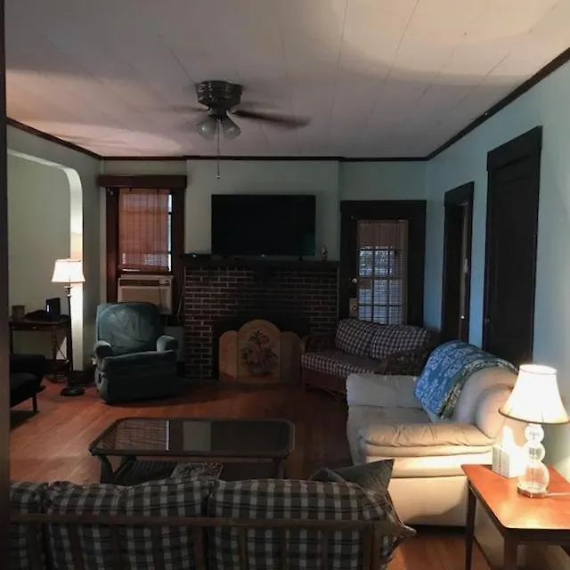 Beach Lovers Delight Cottage North Camellia Acres United States